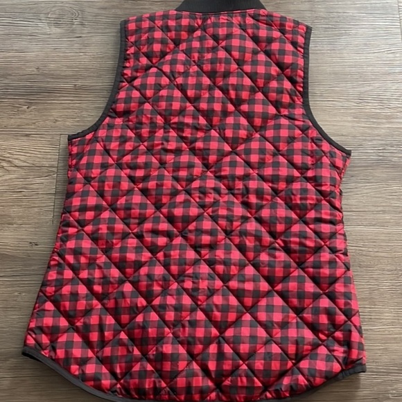 Old Navy Women’s Buffalo Plaid Quilted Vest XS NWOT - Picture 6 of 7